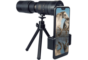 Telephoto lens for smartphone